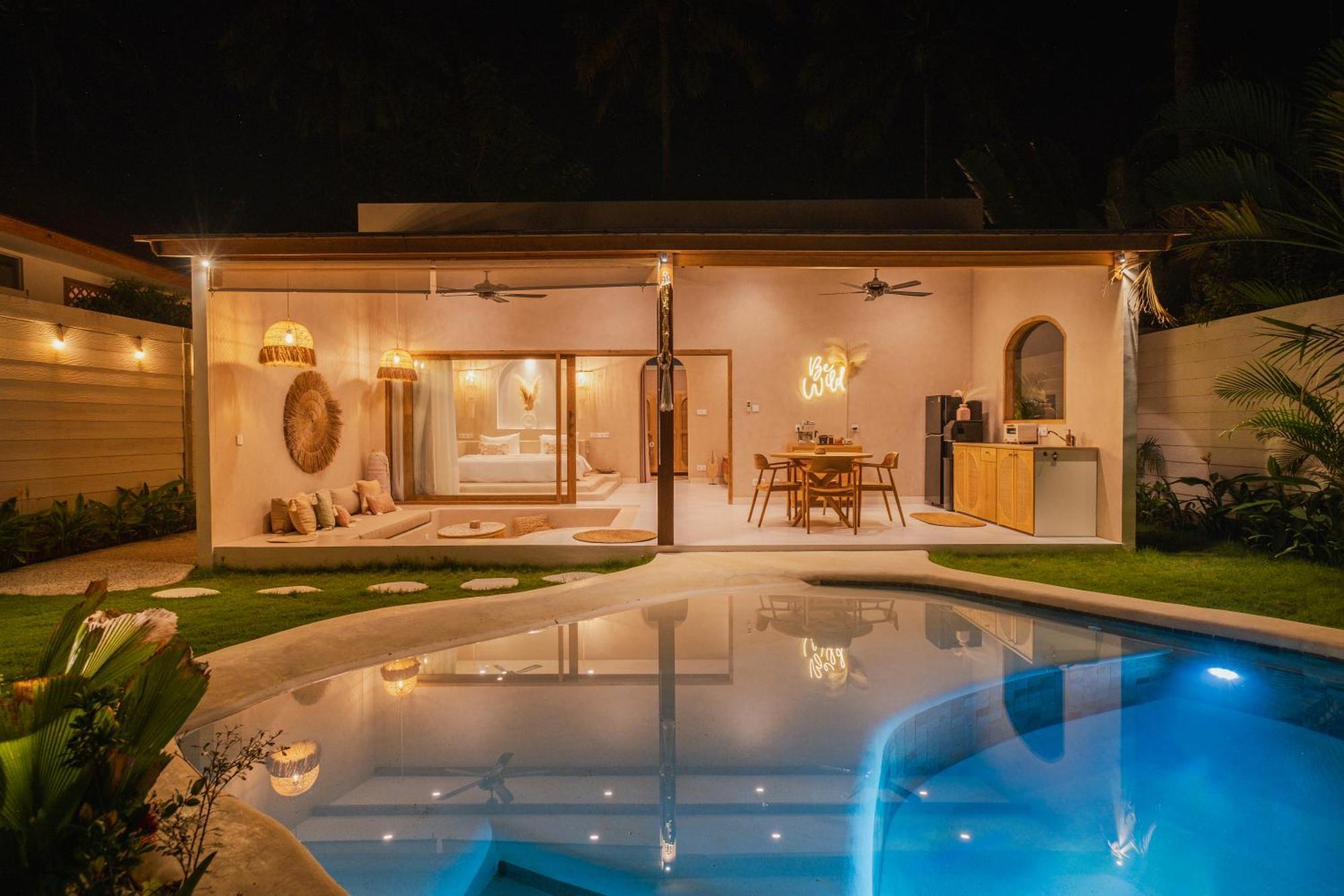 Gili Boho Villas - Aesthetic Private Pool Villas Гили Траванган Экстерьер фото