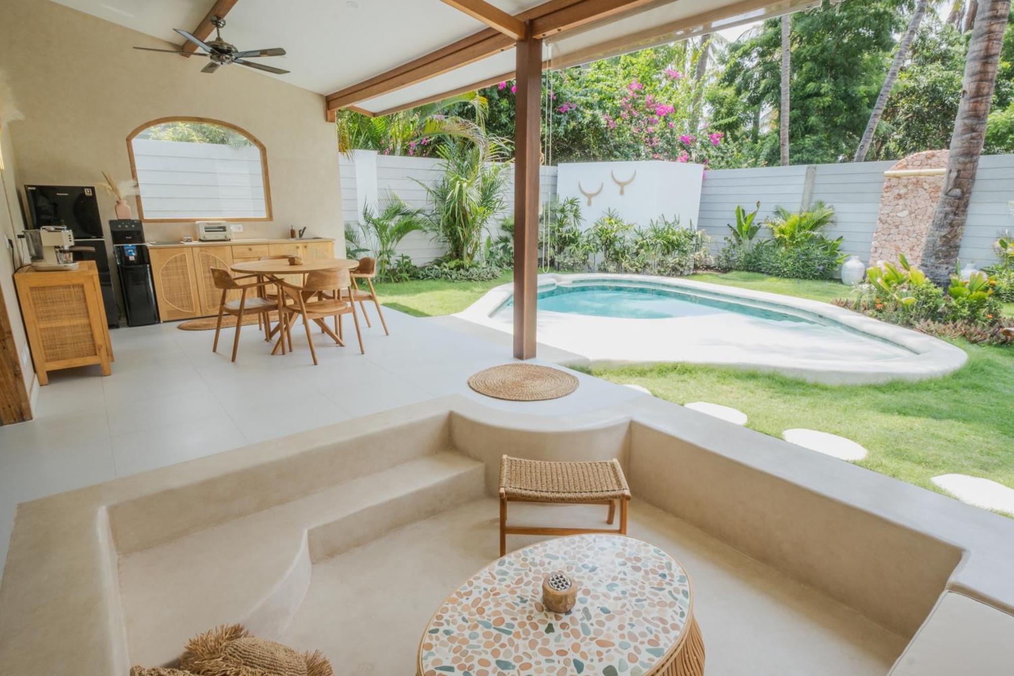 Gili Boho Villas - Aesthetic Private Pool Villas Гили Траванган Экстерьер фото