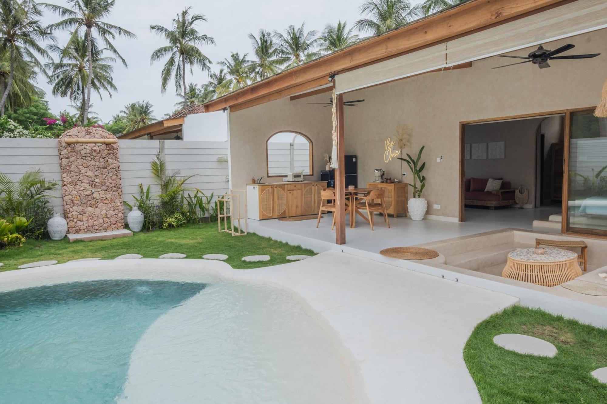 Gili Boho Villas - Aesthetic Private Pool Villas Гили Траванган Экстерьер фото